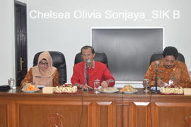 Bpk. Bapak Bupati pada gelaran Temu Pengusaha di Pendopo Surya graha 1