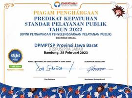 Piagam Penghargaan Predikat Kepatuhan Standar Pelayanan Publik Tahun 2022 (opini Pengawasan Penye...