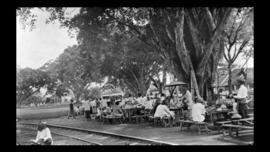 Penjual Makanan di Alun-Alun Malang ditahun 1950