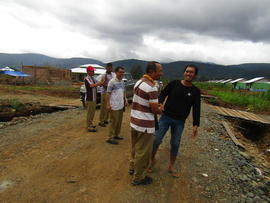 Kadis Disnaker Kasubag Hukum Kasubag Pemerintahan monev UPT Mahalona SP1