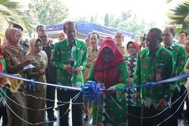 pemotongan pita oleh Wakil Bupati Magetan acara Jop Fair 2019