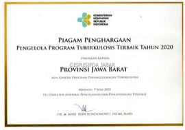 Piagam Penghargaan Pengelola Program Tuberkulosis Terbaik Tahun 2020 Diberikan Kepada Provinsi8 J...