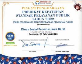 Piagam Penghargaan Predikat Kepatuhan Standar Pelayanan Publik Tahun 2022 (opini Pengawasan Penye...